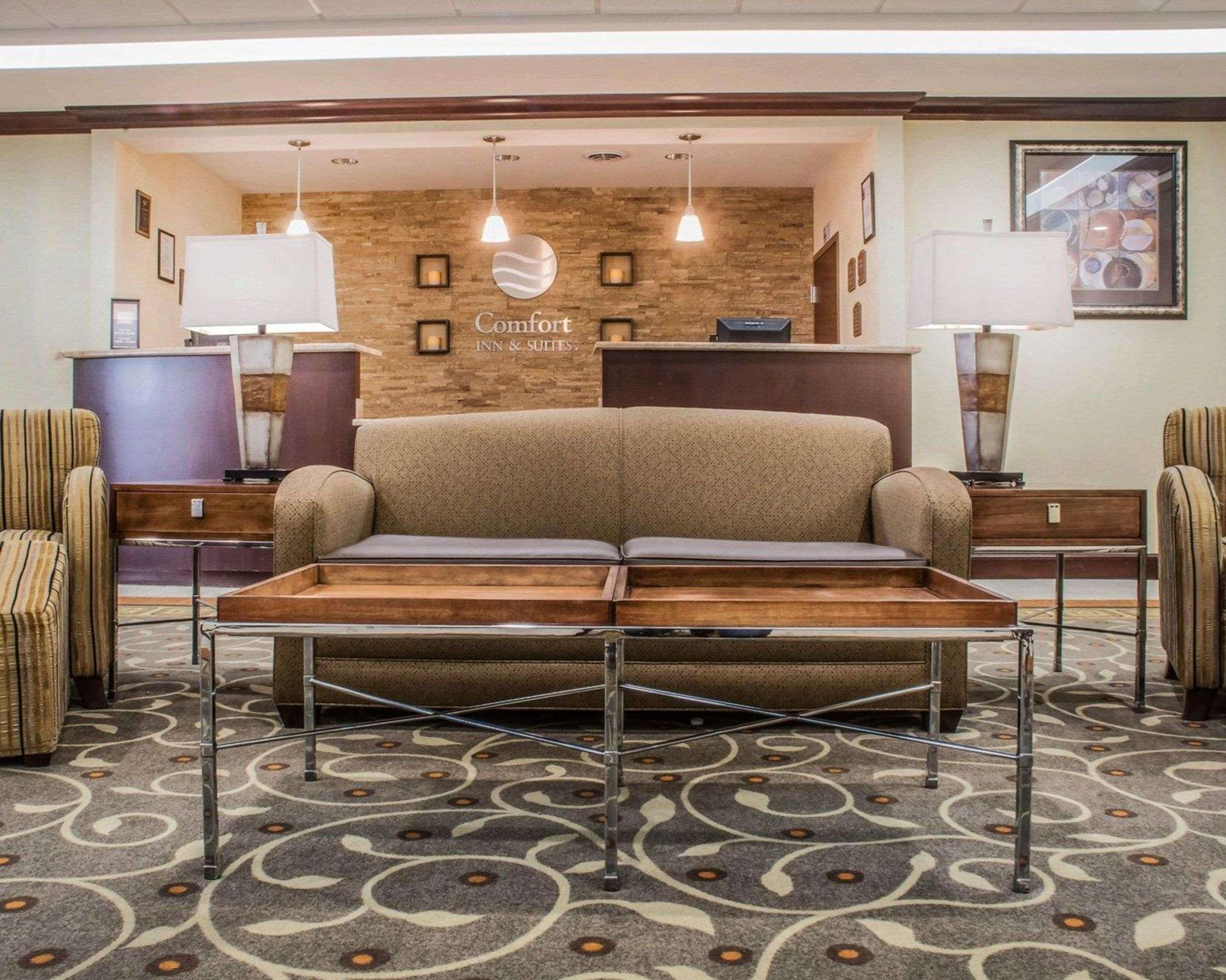 Comfort Inn & Suites Farmington - Victor Eksteriør billede