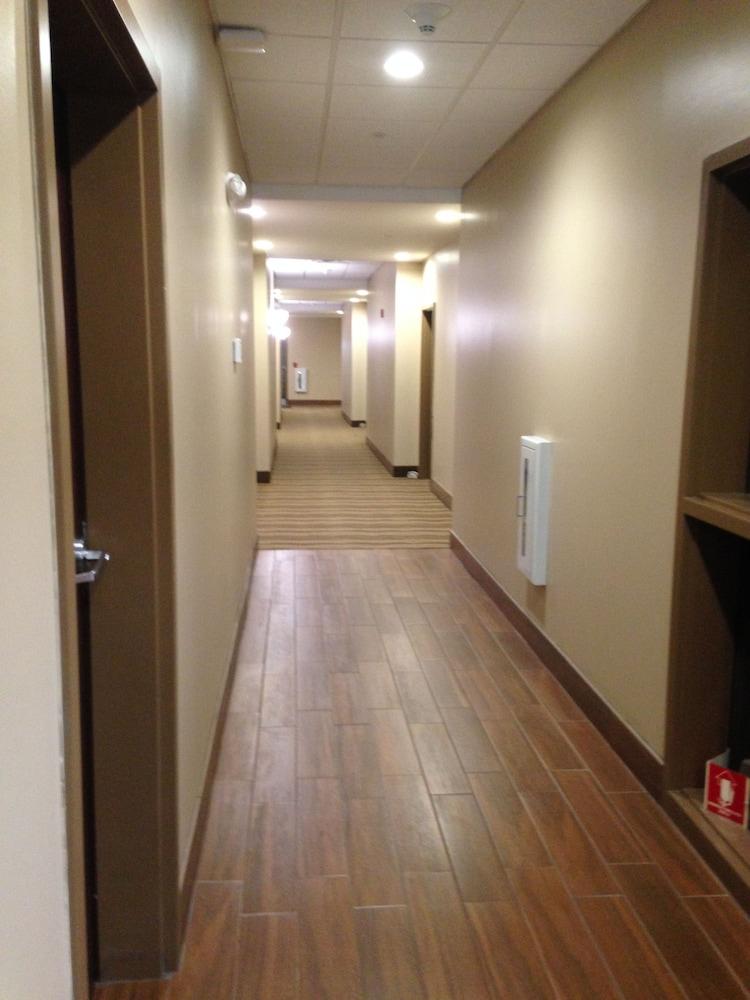 Comfort Inn & Suites Farmington - Victor Eksteriør billede